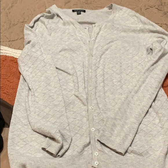 Cardigan - Picture 3 of 3